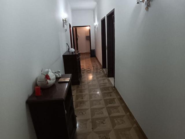 Appartamento in vendita di 162 m² in Viale Palmiro Togliatti, 50059