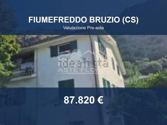 Appartamento in vendita di 163 m² in Via Campo Inferiore