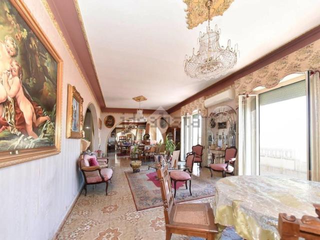 Appartamento in vendita di 163 m² in Via Antonio Argiolas, 66