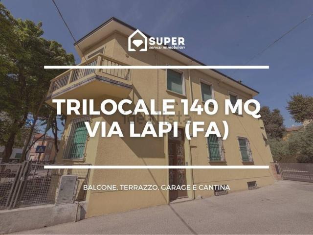 Appartamento in vendita di 163 m² in Via Angelo Lapi, 62