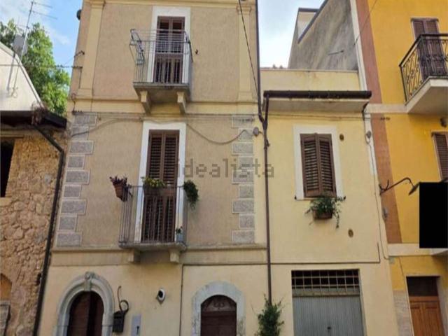 Appartamento in vendita di 163 m² in Via Garibaldi, 204