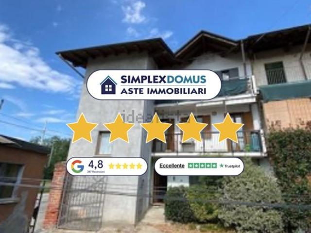 Appartamento in vendita di 163 m² in Via Giacomo Leopardi