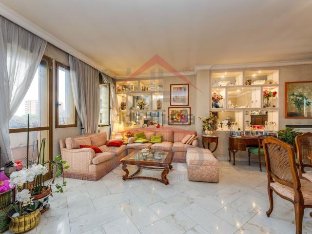 Appartamento in vendita di 163 m² in Via di Grotta Perfetta, 579