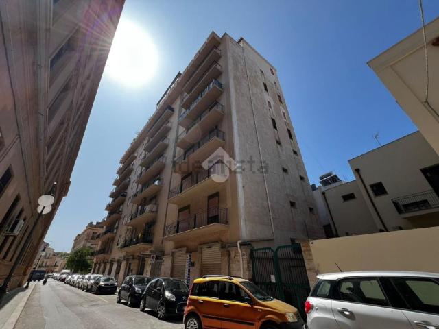 Appartamento in vendita di 163 m² in Via Mons. Nicolò Audino, 4