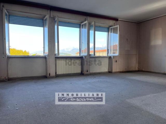 Appartamento in vendita di 163 m² in Via Vittor Pisani