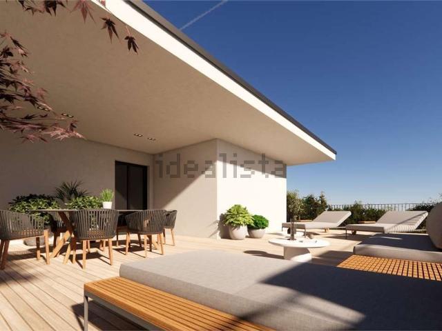 Appartamento in vendita di 163 m² in Viale Ciceruacchio, 10