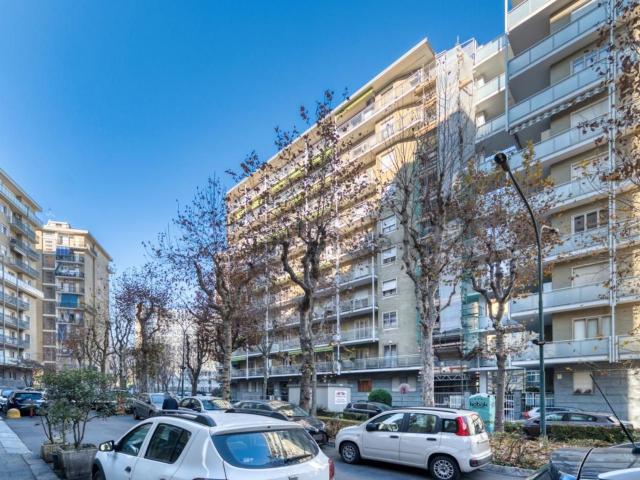 Appartamento in vendita di 163 m² in Corso Alessandro Tassoni, 79