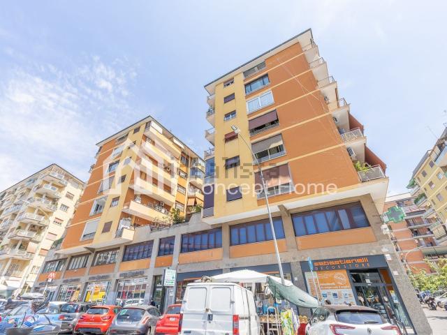 Appartamento in vendita di 163 m² in Largo dei Colli Albani, 32