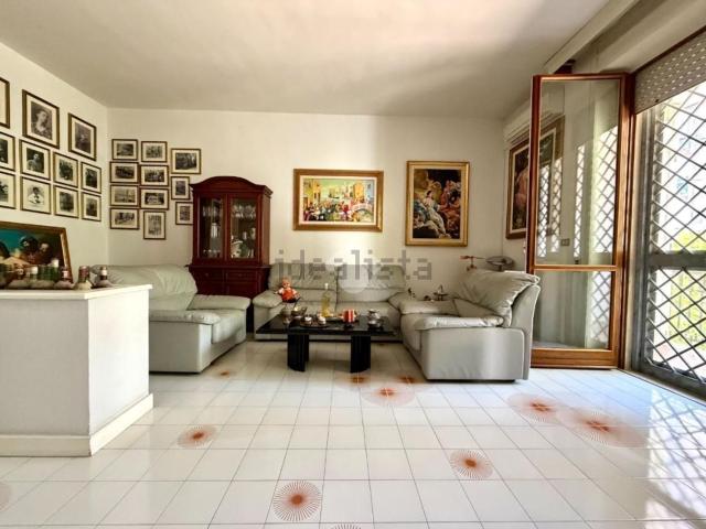Appartamento in vendita di 164 m² in Via Cataldo Antonio Mannarino, 1