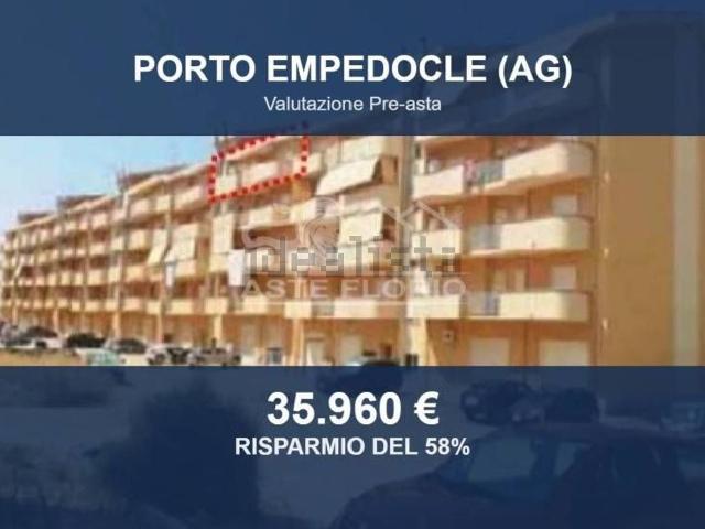 Appartamento in vendita di 164 m² in Via Antonino Cassarà