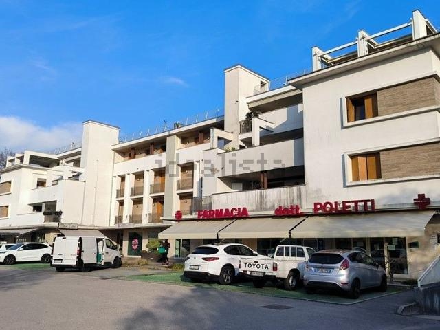 Appartamento in vendita di 164 m² in Via Dante Alighieri, 2
