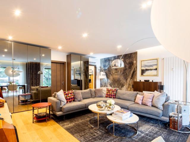 Appartamento in vendita di 164 m² in Via Duca degli Abruzzi