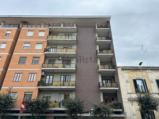 Appartamento in vendita di 164 m² in Via Imperatore Adriano