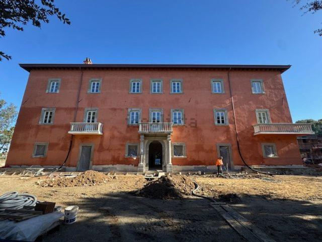 Appartamento in vendita di 164 m² in Via Ombrosa