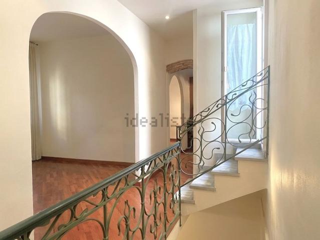 Appartamento in vendita di 164 m² in Via Michelangelo Buonarroti