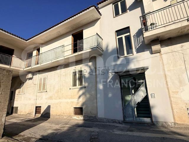 Appartamento in vendita di 164 m² in Via Nazionale, 216
