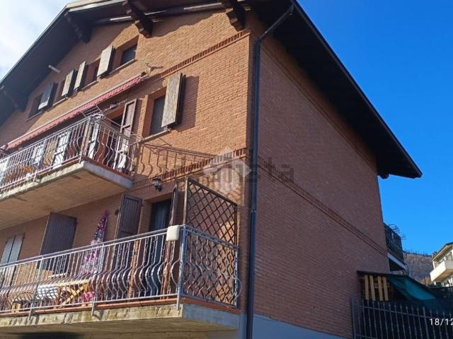 Appartamento in vendita di 164 m² in Via Sandro Pertini, 11