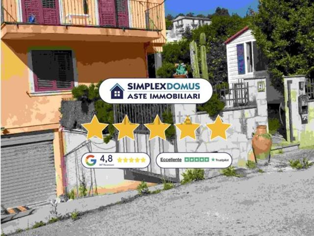 Appartamento in vendita di 164 m² in Via Siracusa