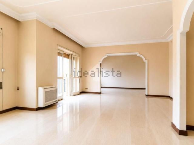 Appartamento in vendita di 164 m² in Via Raffaele Fabretti, 12