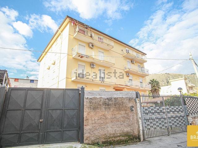 Appartamento in vendita di 164 m² in Via Rina Morelli, 6
