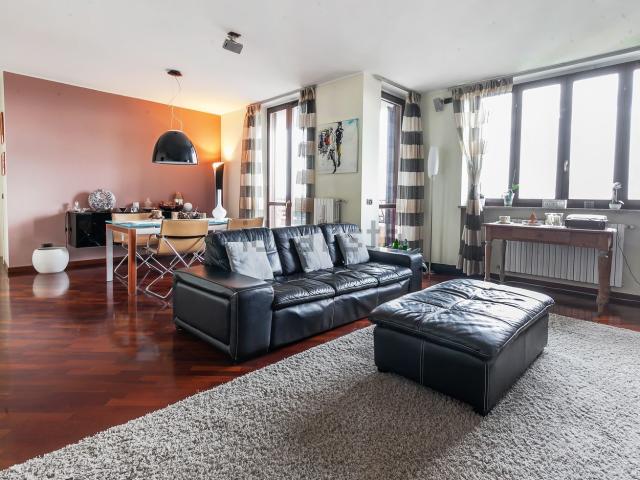 Appartamento in vendita di 164 m² in Via Umbria, 58