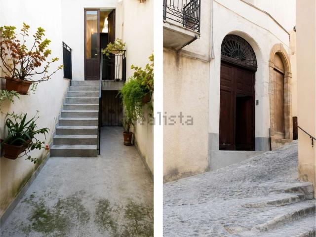 Appartamento in vendita di 164 m² in Corso Umberto I, 7