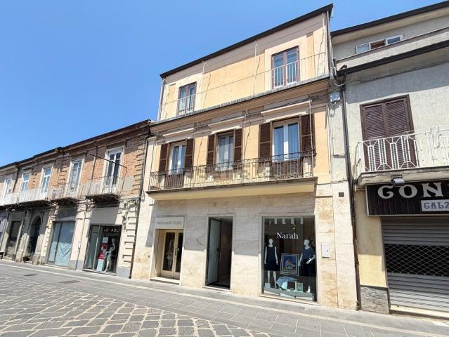 Appartamento in vendita di 164 m² in Corso Vittorio Emanuele III