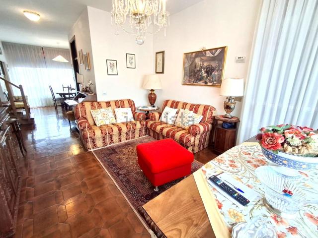 Appartamento in vendita di 164 m² in Località Pratantico