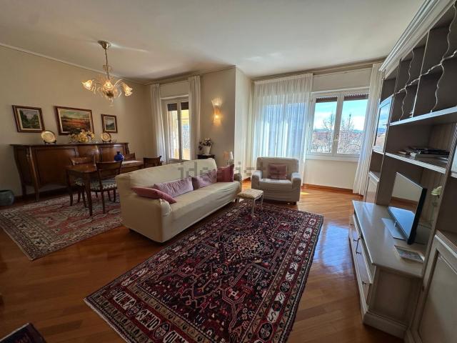 Appartamento in vendita di 165 m²