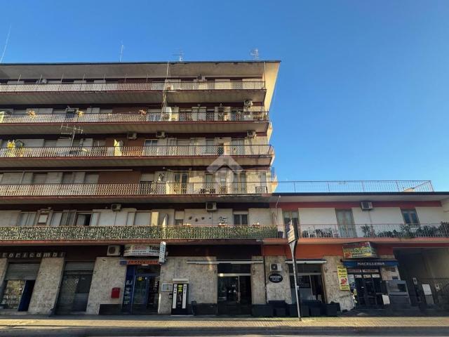Appartamento in vendita di 165 m² in Via Colonia Giulia, 198