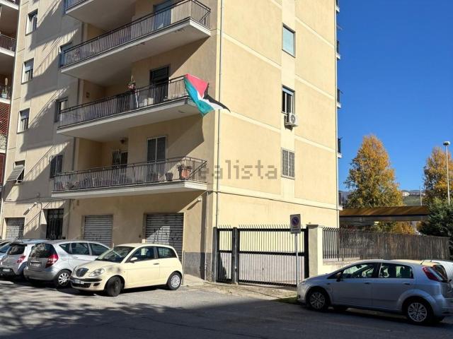 Appartamento in vendita di 165 m² in Via Consalvo Aragona, 14
