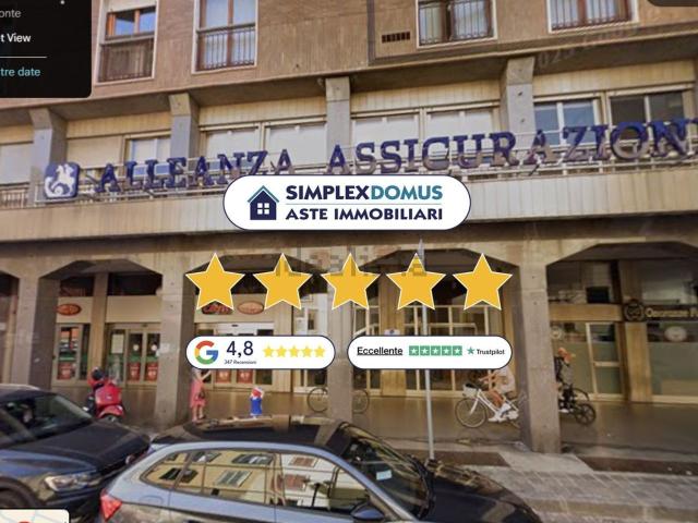 Appartamento in vendita di 165 m² in Via Camillo Cavour