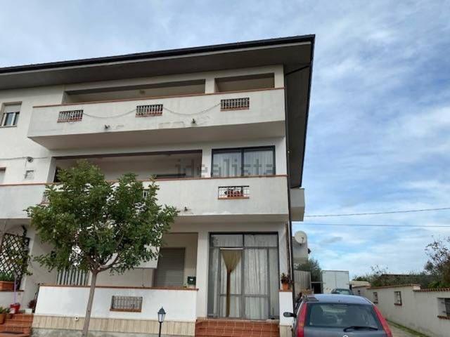 Appartamento in vendita di 165 m² in Via Capo di Fuori, 196