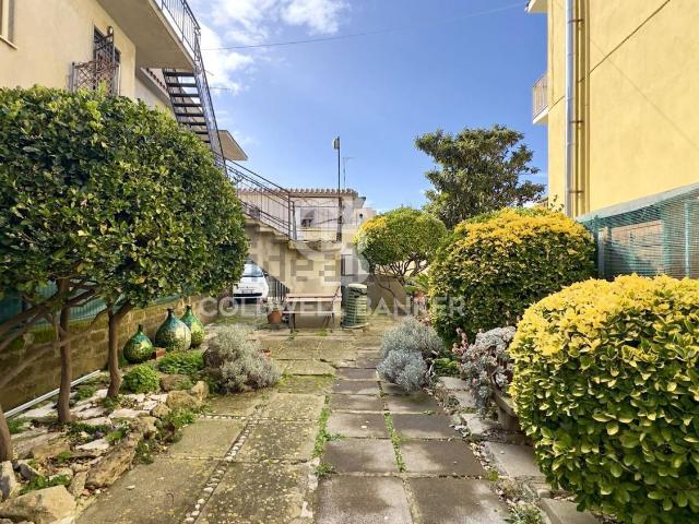 Appartamento in vendita di 165 m² in Via Carlo Avvolta, 10