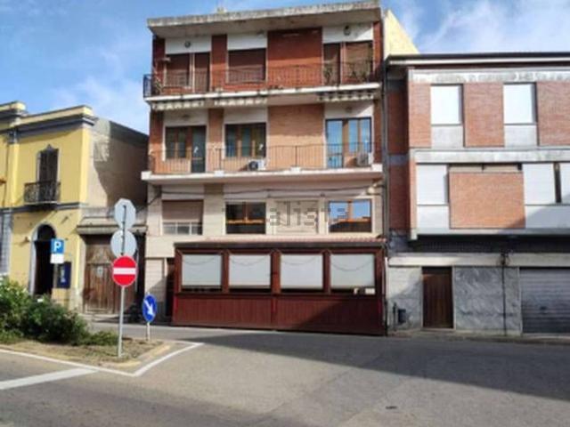 Appartamento in vendita di 165 m² in Via Carlo Felice