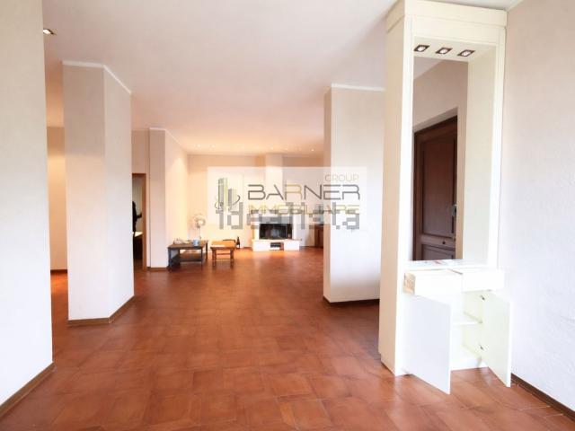 Appartamento in vendita di 165 m² in Via Carlo Pellegrini, 349