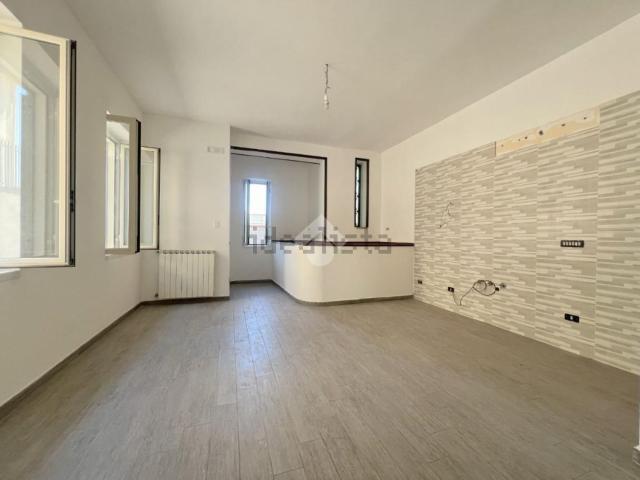 Appartamento in vendita di 165 m² in Via Carrafiello, 11