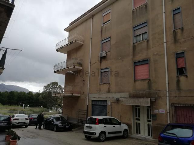 Appartamento in vendita di 165 m² in Via Andretta
