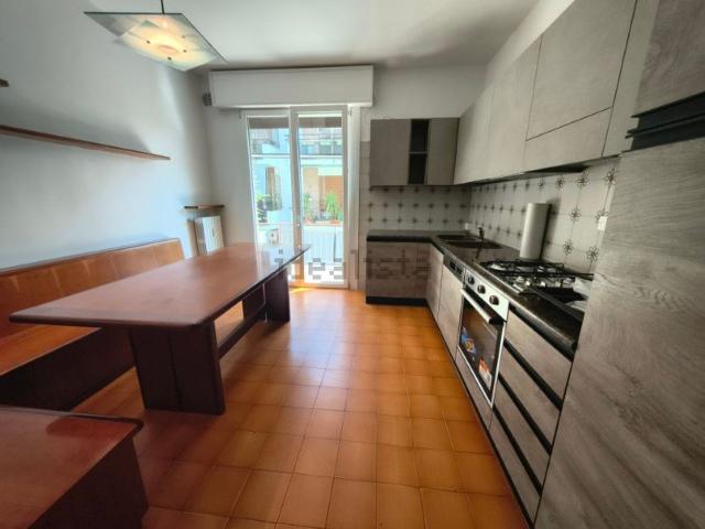 Appartamento in vendita di 165 m² in Via Armando Maniciati
