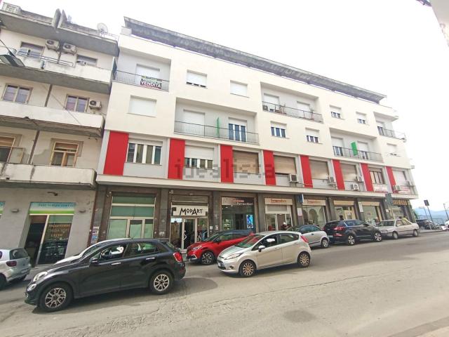 Appartamento in vendita di 165 m² in Via Gaetano Rummo