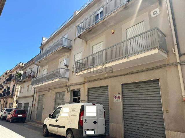 Appartamento in vendita di 165 m² in Via Galileo Galilei