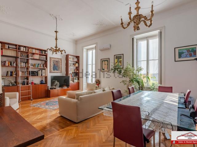 Appartamento in vendita di 165 m² in Via Giulio Ceradini, 5