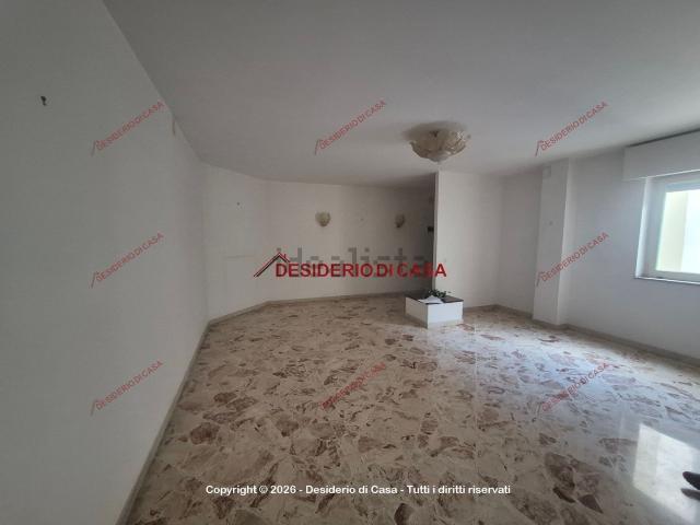 Appartamento in vendita di 165 m² in Via Gioacchino di Marzo, 34