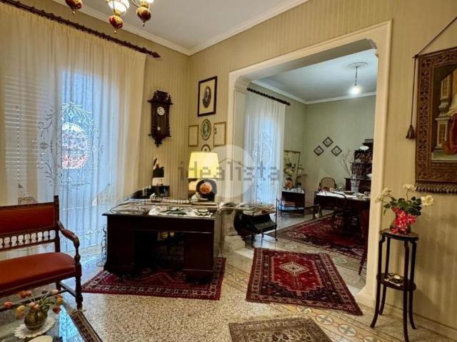 Appartamento in vendita di 165 m² in Via Giorgio Gemmellaro, 76
