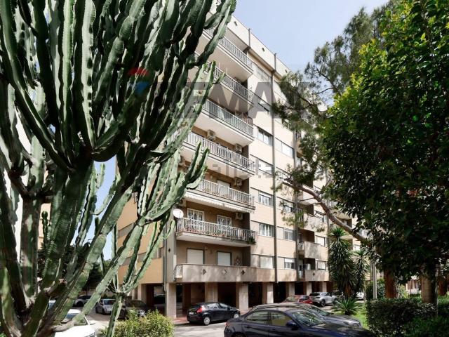 Appartamento in vendita di 165 m² in Via Giovanni Amendola, 195