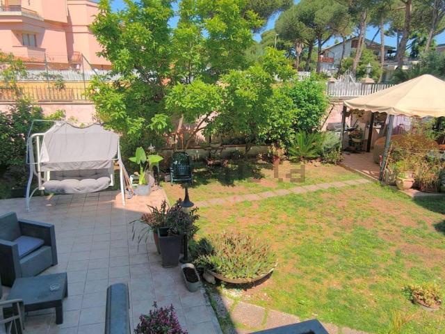 Appartamento in vendita di 165 m² in Via Gravina di Puglia