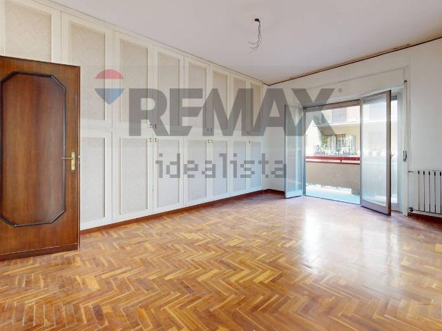 Appartamento in vendita di 165 m² in Via Gregorio Ugdulena, 7