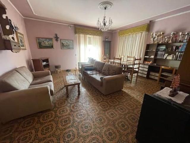 Appartamento in vendita di 165 m² in Via Guglielmo Marconi