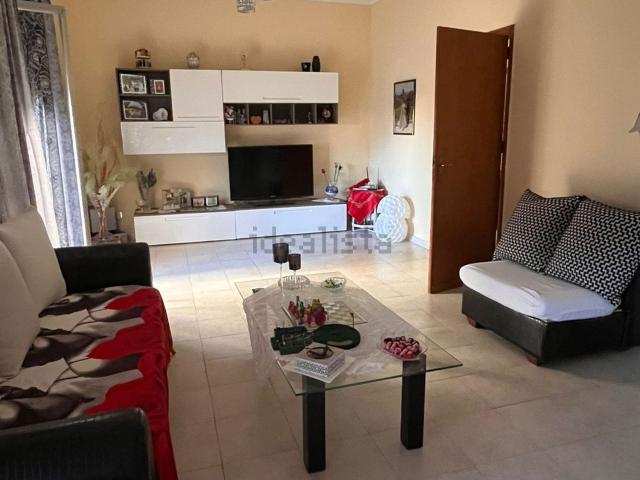 Appartamento in vendita di 165 m² in Via Dante Alighieri