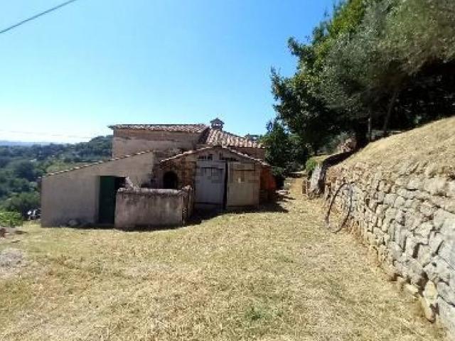 Appartamento in vendita di 165 m² in Via della Circonvallazione